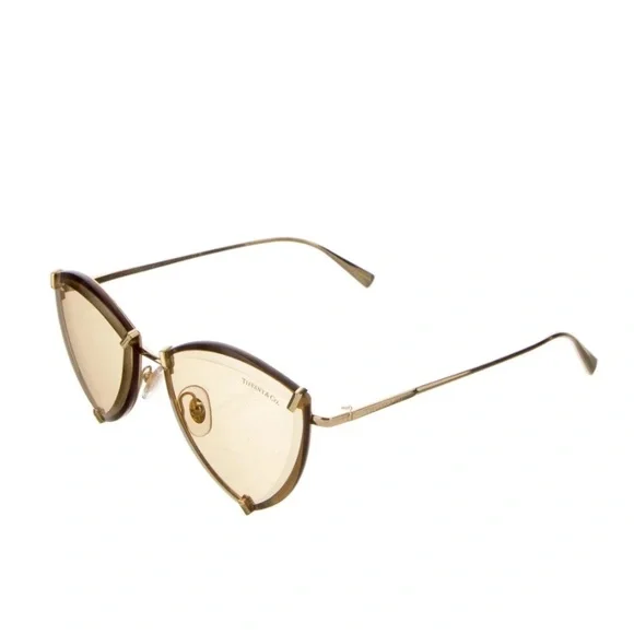 Tiffany & Co.
Cat-Eye Mirrored Sunglasses brand new - Picture 2 of 8